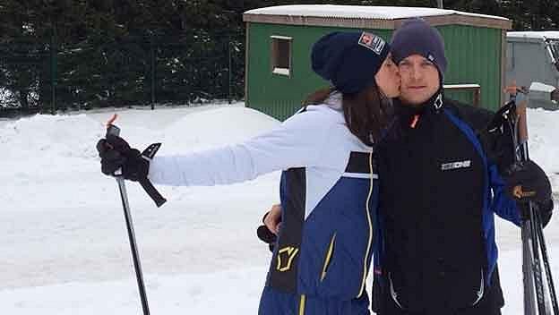 Kimi Räikkönen s přítelkyní Minttu Virtanenovou. Kimi Räikkönen s přítelkyní Minttu Virtanenovou.