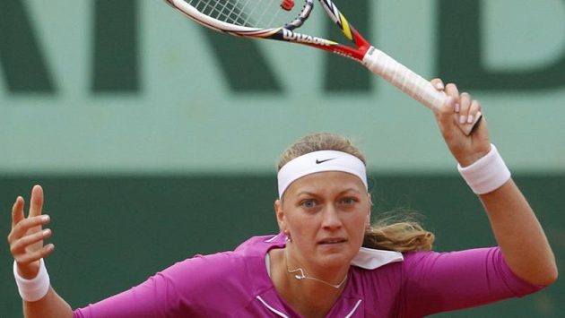 Petra Kvitová v osmifinálovém duelu French Open proti Varvaře Lepčenkové z USA Petra Kvitová v osmifinálovém duelu French Open proti Varvaře Lepčenkové z USA