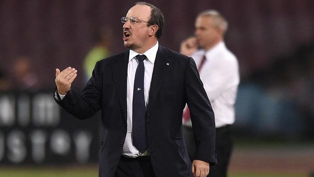 Trenér Neapole Rafael Benítez. Trenér Neapole Rafael Benítez.