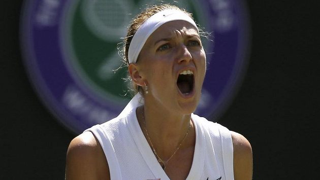 Dvojnásobná šampionka Petra Kvitová je po výhře nad Kristinou Mladenovicovou z Francie. Dvojnásobná šampionka Petra Kvitová je po výhře nad Kristinou Mladenovicovou z Francie.