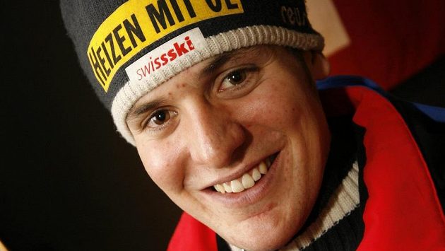 Lyžař Albrecht ukončil kvůli přetrvávajícím zdravotním trablům kariéru. Lyžař Albrecht ukončil kvůli přetrvávajícím zdravotním trablům kariéru.