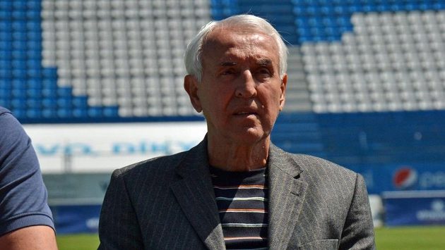 Vladimír Mokrohajský se před časem sešel na Bazalech s dalšími legendami klubu. Vladimír Mokrohajský se před časem sešel na Bazalech s dalšími legendami klubu.
