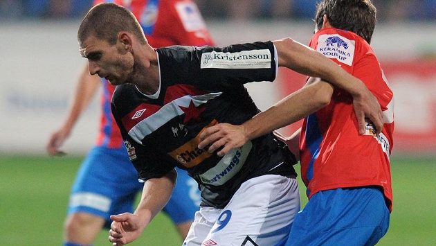 Martin Juhar ze Slavie během utkání v Plzni. Martin Juhar ze Slavie během utkání v Plzni.
