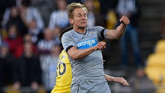 Siem De Jong má opět zdravotní potíže. Siem De Jong má opět zdravotní potíže.