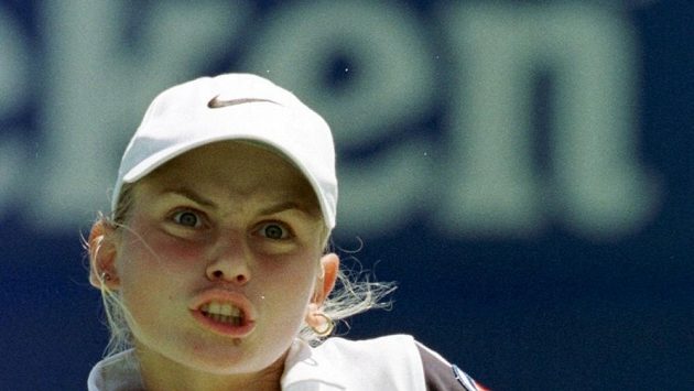 Australská tenistka Jelena Dokicová. Australská tenistka Jelena Dokicová.