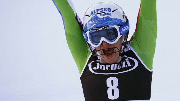Slovinská lyžařka Ilka Štuhecová se raduje z vítězství v kombinačním závodě. Slovinská lyžařka Ilka Štuhecová se raduje z vítězství v kombinačním závodě.