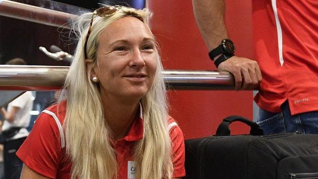 Běžkyně Eva Vrabcová Nývltová před odjezdem na mistrovství Evropy do Berlína Běžkyně Eva Vrabcová Nývltová před odjezdem na mistrovství Evropy do Berlína
