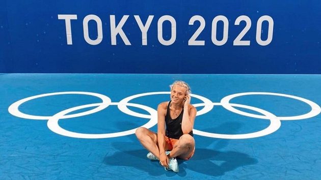 Kateřna Siniaková po triumfu v Tokiu. Kateřna Siniaková po triumfu v Tokiu.