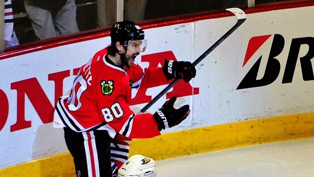 Antoine Vermette ukázal, že jeho navrácení do sestavy bylo správným krokem. Antoine Vermette ukázal, že jeho navrácení do sestavy bylo správným krokem.