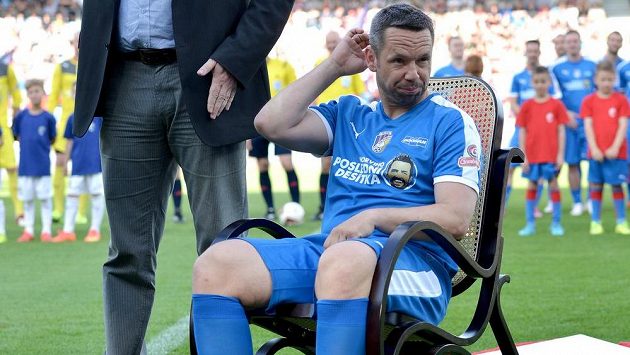 Fotbalový záložník Pavel Horváth během benefičního utkání "Horviho poslední desítka" v plzeňské Doosan Areně. Dnes bude uveden mezi plzeňské legendy. Fotbalový záložník Pavel Horváth během benefičního utkání "Horviho poslední desítka" v plzeňské Doosan Areně. Dnes bude uveden mezi plzeňské legendy.