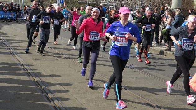 Dana Müller při pražském půlmaratónu 28. března 2015. Dana Müller při pražském půlmaratónu 28. března 2015.