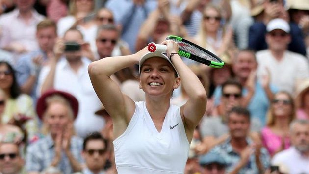 Rumunská tenistka Simona Halepová slaví ve Wimbledonu. Slavný turnaj teď čeká novinka. Poprvé v historii mu bude šéfovat žena. Příští rok se výkonnou ředitelkou All England Clubu, který slavný turnaj na trávě v Londýně pořádá, stane Sally Boltonová. Rumunská tenistka Simona Halepová slaví ve Wimbledonu. Slavný turnaj teď čeká novinka. Poprvé v historii mu bude šéfovat žena. Příští rok se výkonnou ředitelkou All England Clubu, který slavný turnaj na trávě v Londýně pořádá, stane Sally Boltonová.
