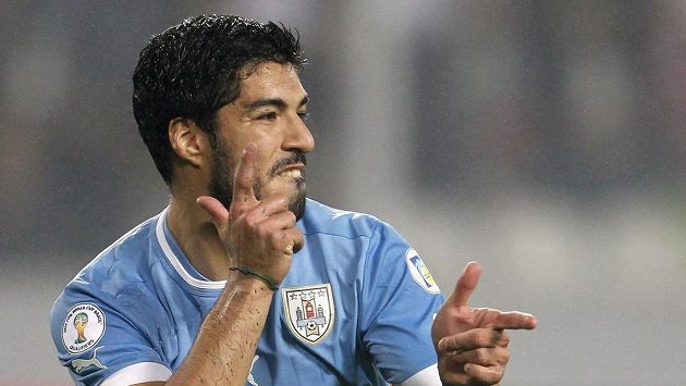 Základní otázka před začátkem skupiny D zní: bude hrát Luis Suárez? Základní otázka před začátkem skupiny D zní: bude hrát Luis Suárez?