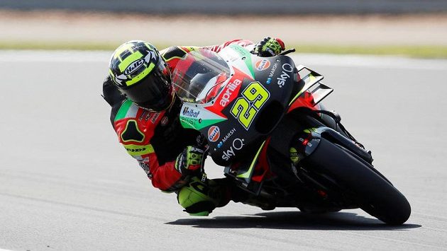 Italský jezdec MotoGP Andrea Iannone. Italský jezdec MotoGP Andrea Iannone.