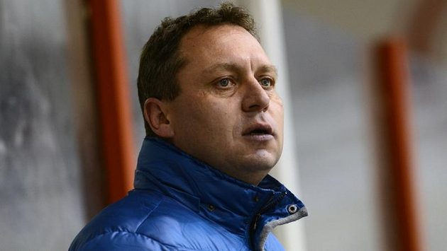 Trenér vítkovických hokejistů Peter Oremus. Trenér vítkovických hokejistů Peter Oremus.