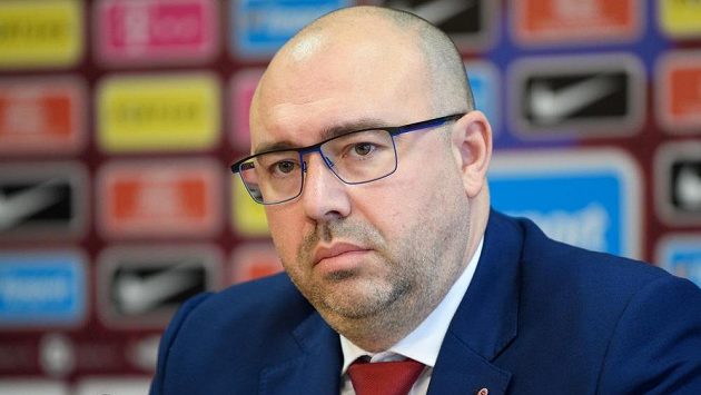 Generální ředitel Sparty Praha František Čupr. Generální ředitel Sparty Praha František Čupr.