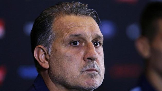 Trenér Gerardo Martino už Argentinu nepovede. Trenér Gerardo Martino už Argentinu nepovede.