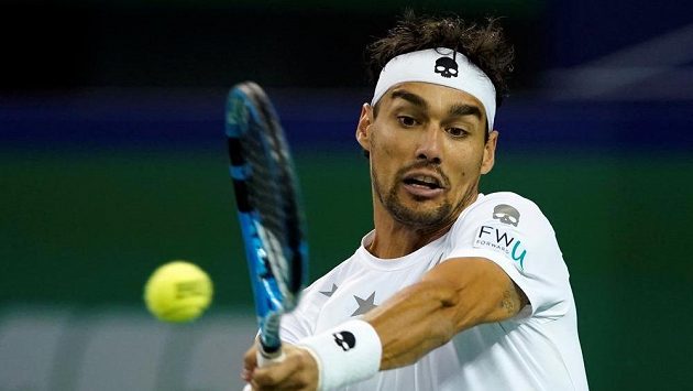 Ital Fabio Fognini na turnaji v Šanghaji v souboji se Španělem Fernandem Verdascem. Ital Fabio Fognini na turnaji v Šanghaji v souboji se Španělem Fernandem Verdascem.