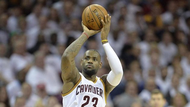 Basketbalista Clevelandu Cavaliers LeBron James Basketbalista Clevelandu Cavaliers LeBron James