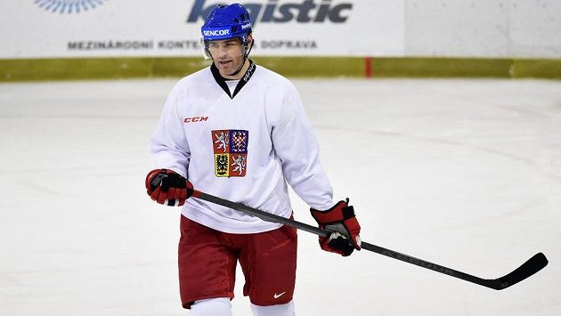 Útočník Jaromír Jágr během tréninku hokejové reprezentace. Útočník Jaromír Jágr během tréninku hokejové reprezentace.