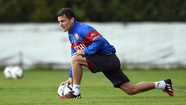 Útočník David Lafata na tréninku české fotbalové reprezentace Útočník David Lafata na tréninku české fotbalové reprezentace