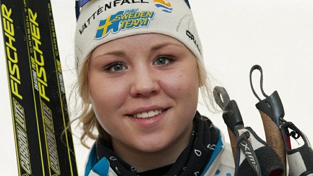 Julia Svanová jde ve stopách slavného otce Gundeho Svana a věnuje se běhu na lyžích. Julia Svanová jde ve stopách slavného otce Gundeho Svana a věnuje se běhu na lyžích.