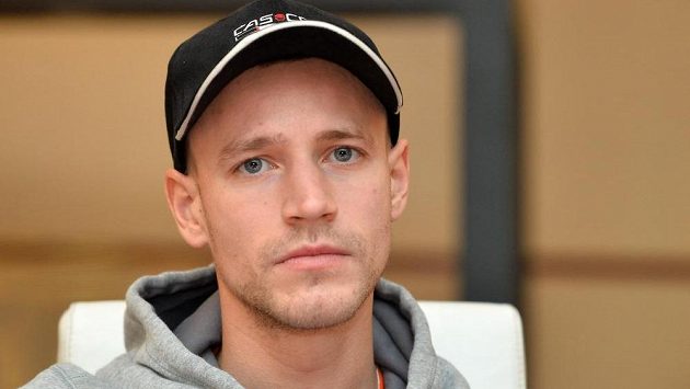 Skokan na lyžích Roman Koudelka na tiskové konferenci před novou sezónou. Skokan na lyžích Roman Koudelka na tiskové konferenci před novou sezónou.
