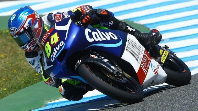 Český motocyklista Jakub Kornfeil na trati ve španělském Jerezu. Český motocyklista Jakub Kornfeil na trati ve španělském Jerezu.