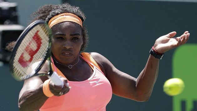 Serena Williamsová v Miami porazila Němku Sabine Lisickou. Serena Williamsová v Miami porazila Němku Sabine Lisickou.