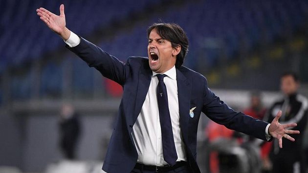 Simone Inzaghi je novým koučem fotbalistů Interu Milán. Simone Inzaghi je novým koučem fotbalistů Interu Milán.