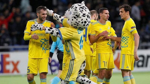 Fotbalisté Astany, kteří budou po reprezentační pauze třetím soupeřem Jablonce v základní skupině Evropské ligy, vyhráli ve 29. kole kazašské ligy 2:1 na hřišti Aktobe. Fotbalisté Astany, kteří budou po reprezentační pauze třetím soupeřem Jablonce v základní skupině Evropské ligy, vyhráli ve 29. kole kazašské ligy 2:1 na hřišti Aktobe.