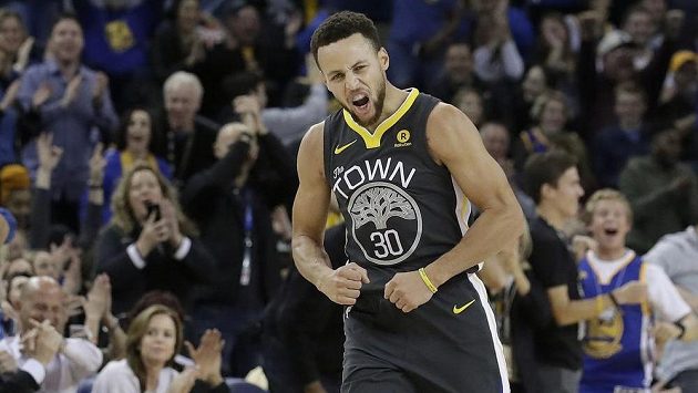 Stephen Curry z Golden State Warriors v duelu s Memphis Grizzlies. Stephen Curry z Golden State Warriors v duelu s Memphis Grizzlies.