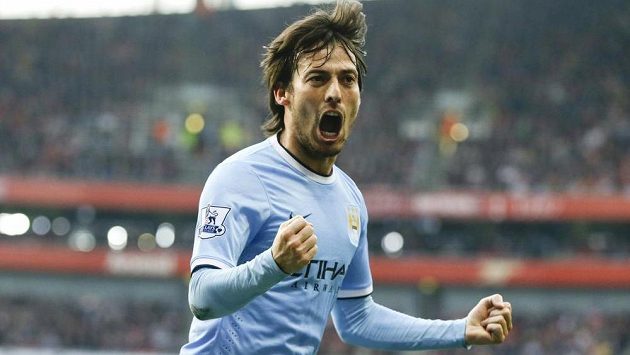 David Silva z Manchesteru City, který je pro hráče momentálně zárukou nejvyšších příjmů. David Silva z Manchesteru City, který je pro hráče momentálně zárukou nejvyšších příjmů.