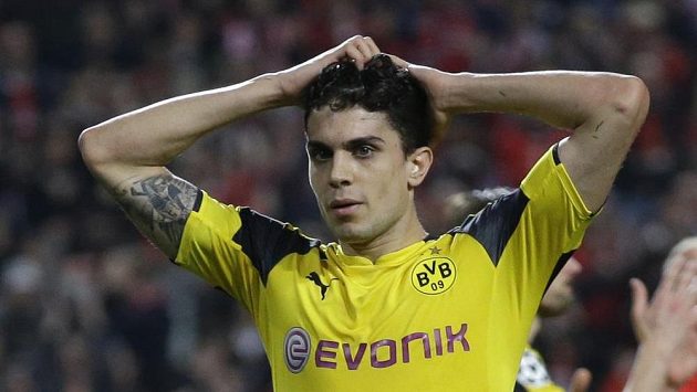 Dortmundský Marc Bartra na archivním snímku. Dortmundský Marc Bartra na archivním snímku.