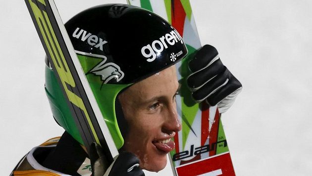 Slovinský skokan na lyžích Peter Prevc se s velkým předstihem stal celkovým vítězem Světového poháru. Slovinský skokan na lyžích Peter Prevc se s velkým předstihem stal celkovým vítězem Světového poháru.