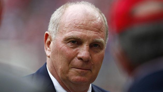 Prezident Bayernu Mnichov Uli Hoeness. Prezident Bayernu Mnichov Uli Hoeness.