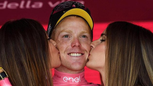 Holanďan Steven Kruijswijk zůstává lídrem Gira. Holanďan Steven Kruijswijk zůstává lídrem Gira.