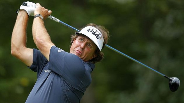Phil Mickelson na golfovém turnaji Deutsche Bank Championship. Phil Mickelson na golfovém turnaji Deutsche Bank Championship.