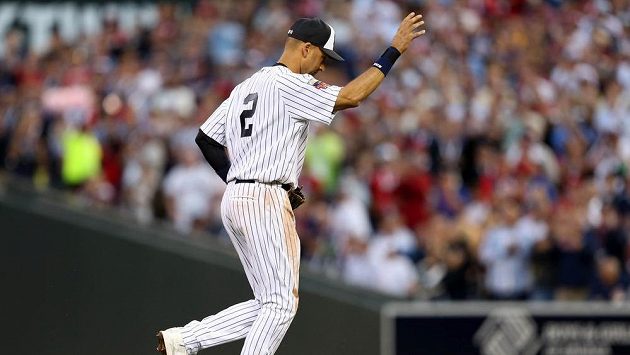 Baseballista Derek Jeter při utkání hvězd MLB. Baseballista Derek Jeter při utkání hvězd MLB.