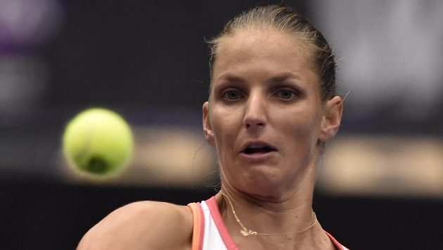 Karolína Plíškováv utkání proti Veronice Kuděrmětovové z Ruska. Karolína Plíškováv utkání proti Veronice Kuděrmětovové z Ruska.