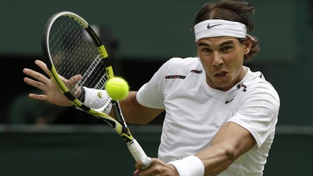 Rafael Nadal se po sedmiměsíční pauze s bolavým kolenem vrátí na kurty 4. února na turnaji ATP v Chile. Rafael Nadal se po sedmiměsíční pauze s bolavým kolenem vrátí na kurty 4. února na turnaji ATP v Chile.