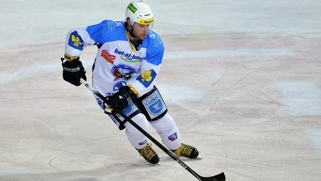 Radek Duda ještě v dresu Plzně, kde strávil minulý ročník na hostování. Radek Duda ještě v dresu Plzně, kde strávil minulý ročník na hostování.