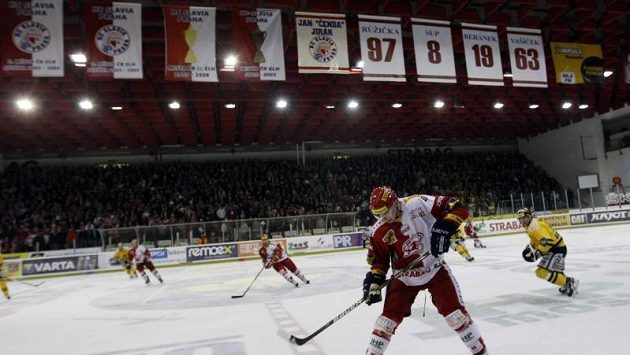 Hokejisté Slavie přivítali Litvínov v pražském Edenu Hokejisté Slavie přivítali Litvínov v pražském Edenu