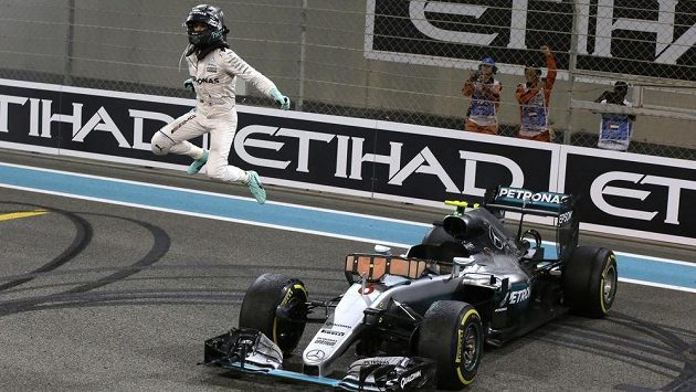 Čerstvý mistr světa F1 Nico Rosberg se příští rok německým fanouškům nepředvede. Čerstvý mistr světa F1 Nico Rosberg se příští rok německým fanouškům nepředvede.