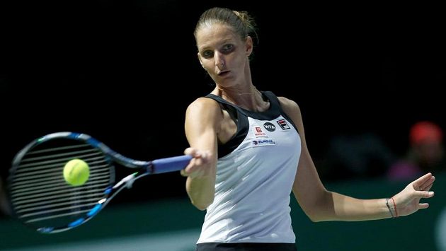 Tenistka Karolína Plíšková v zápase Turnaje mistryň s Ruskou Světlanou Kuzněcovovou. Tenistka Karolína Plíšková v zápase Turnaje mistryň s Ruskou Světlanou Kuzněcovovou.