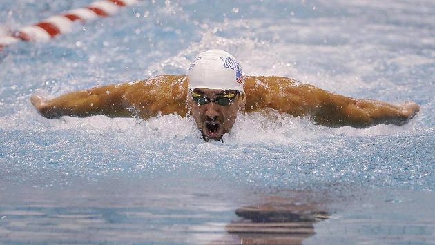 Michael Phelps během závodů v Athens. Michael Phelps během závodů v Athens.
