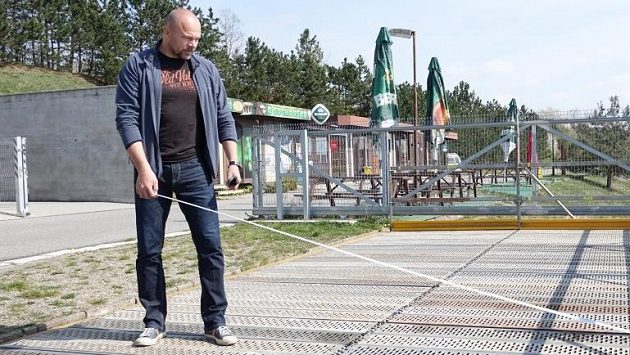 Václav Chalupa ještě při práci v račickém areálu. Václav Chalupa ještě při práci v račickém areálu.