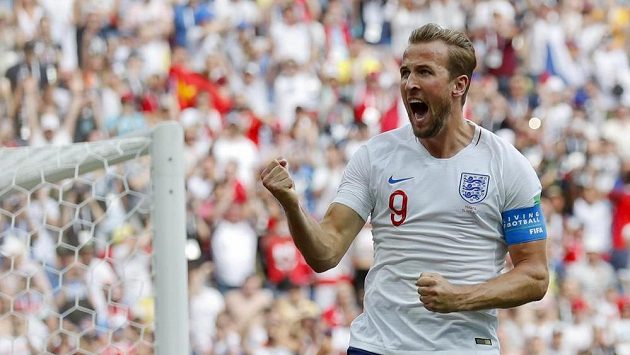 Anglický kapitán Harry Kane po svém druhém gólu proti Panamě. Anglický kapitán Harry Kane po svém druhém gólu proti Panamě.