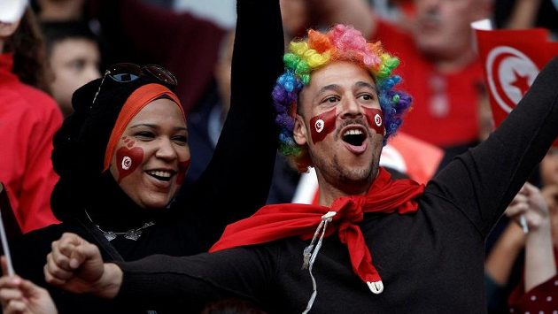 Fanoušci Tuniska se radují z postupu fotbalistů na MS. Fanoušci Tuniska se radují z postupu fotbalistů na MS.