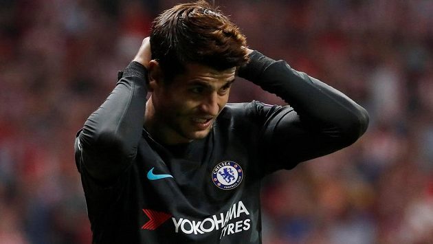 Álvaro Morata si musí od fotbalu nuceně odpočinout. Álvaro Morata si musí od fotbalu nuceně odpočinout.